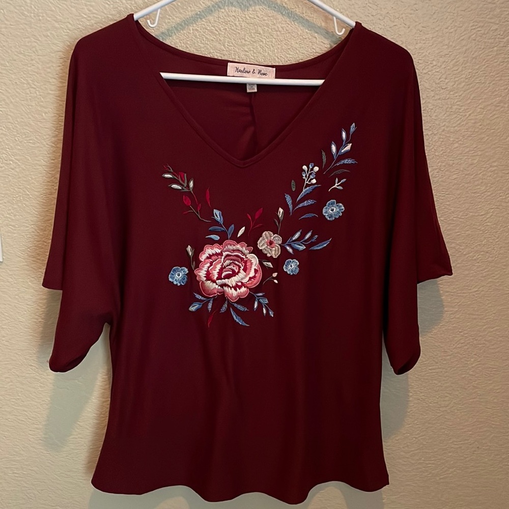 Harlow & Rose burgundy top